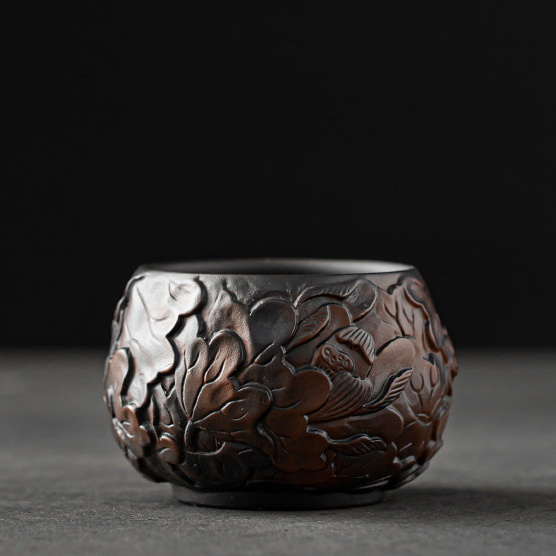 Engraved Floral Pattern Tea Cup